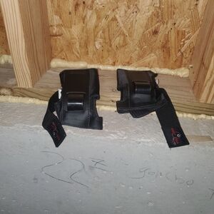 Eight Ball Kids' 8+ Pad Set 3pk - Black: Elbow, Knee, Wrist Protection